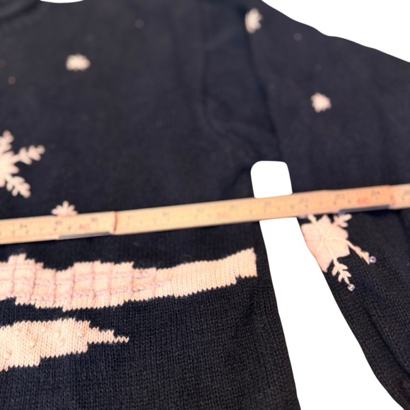 Timberlea Polar Bear Snowflake Sweater Black Red Scarf Vintage XL in GUC - Picture 5 of 8